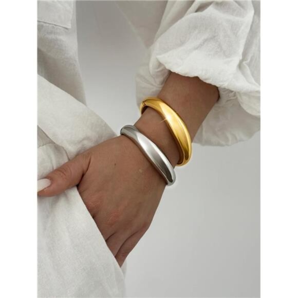 Gold & Silver Bangle Bracelet | Elegant & Trendy Everyday Jewelry - Picture 1 of 4